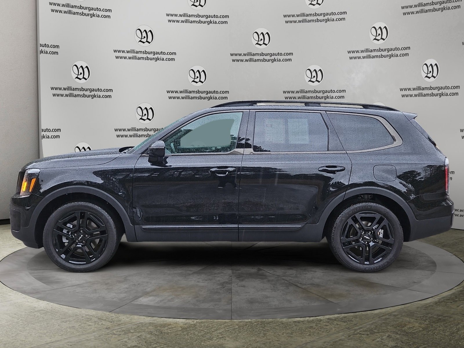 Used 2024 Kia Telluride SX Prestige X-Line image 2