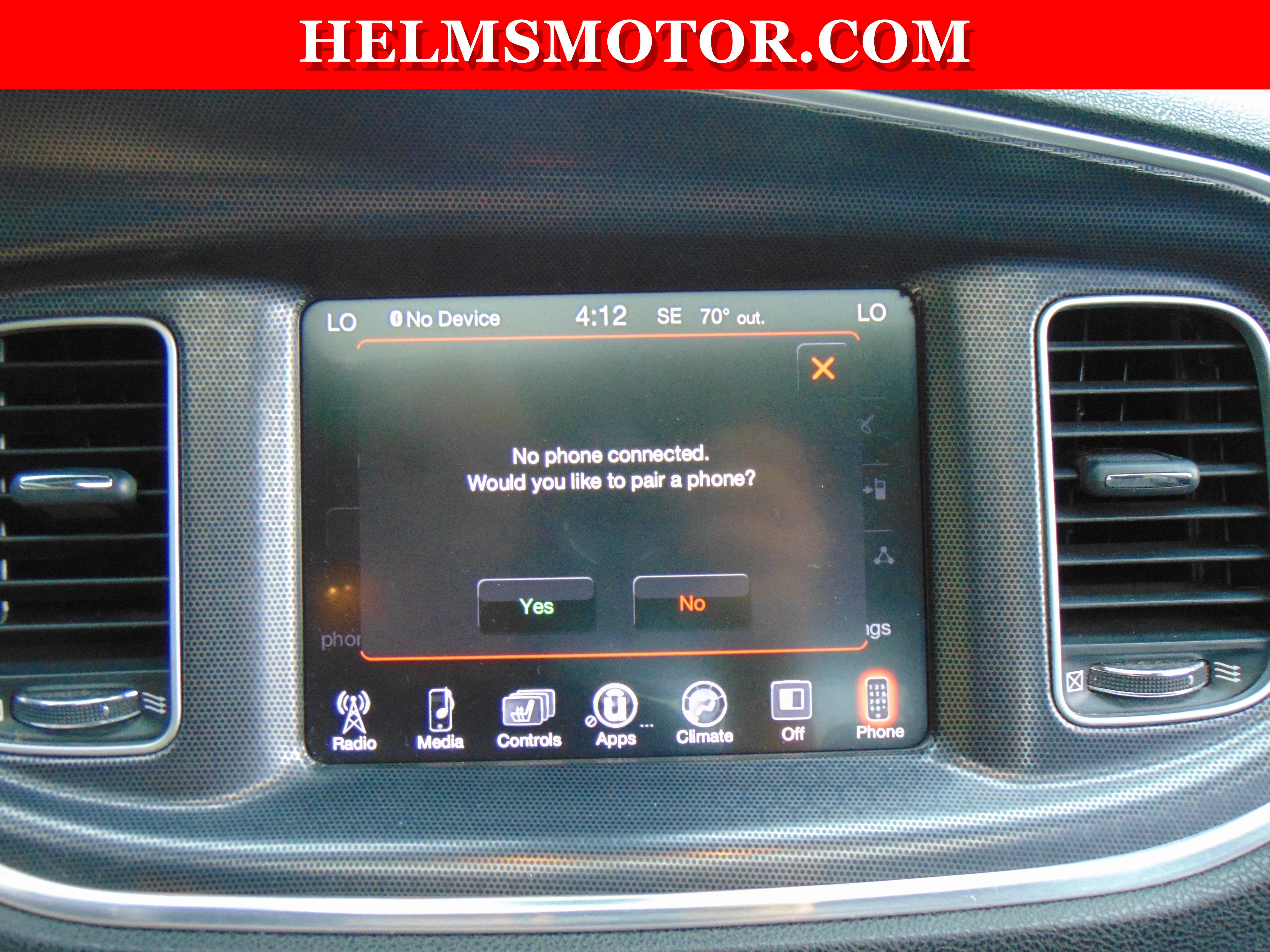 Used 2015 Dodge Charger SXT RWD image 32