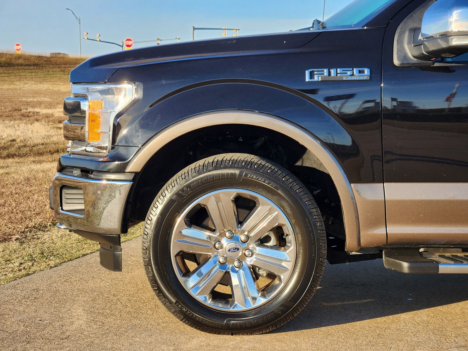 Used 2020 Ford F150 Lariat image 13