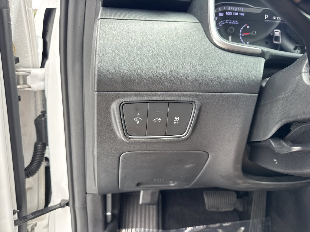 Used 2024 Hyundai Santa Cruz SE FWD image 54
