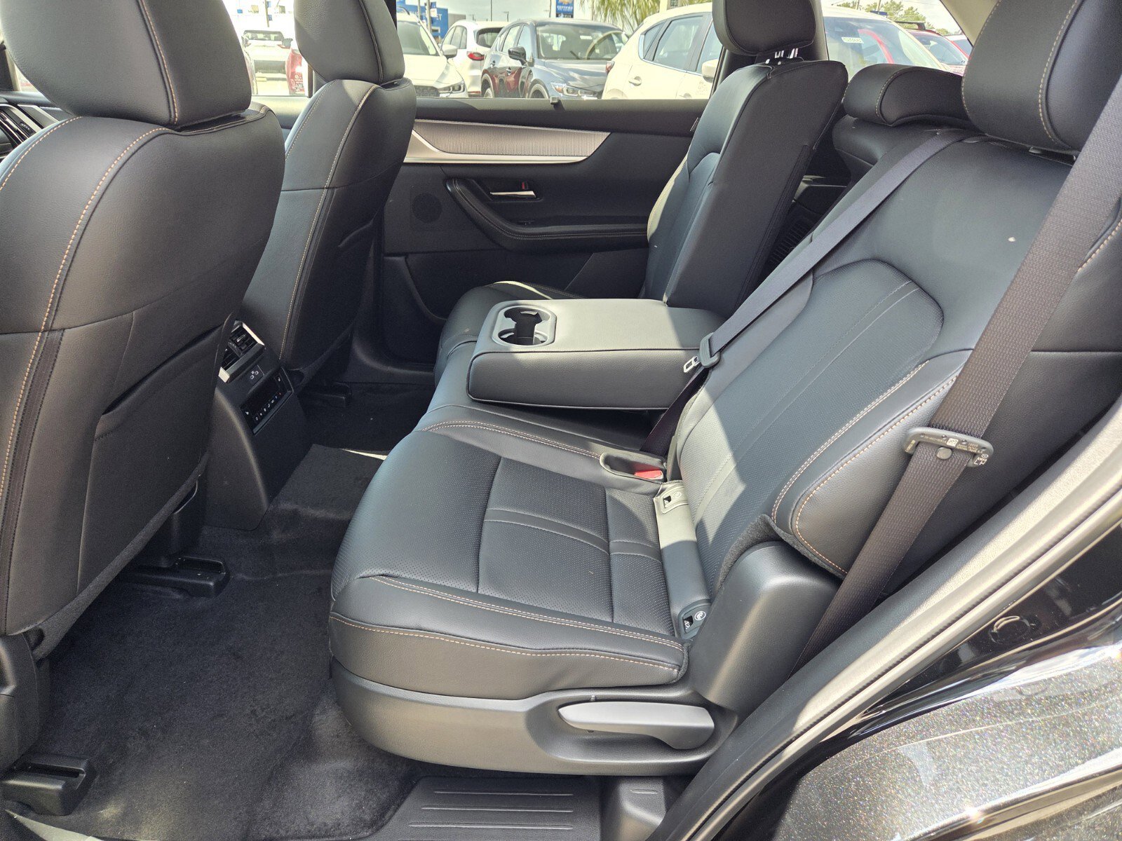 New 2026 MAZDA CX-70 3.3 Turbo w/ Preferred Package AWD/4WD image 6