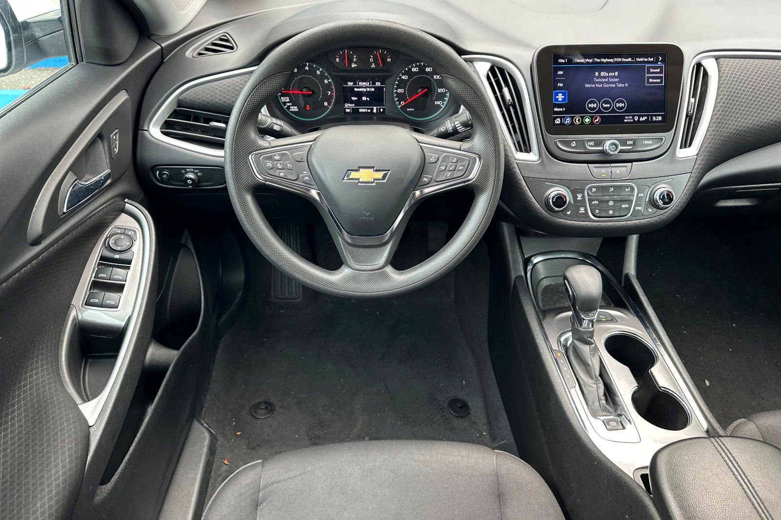 Used 2024 Chevrolet Malibu LT image 15