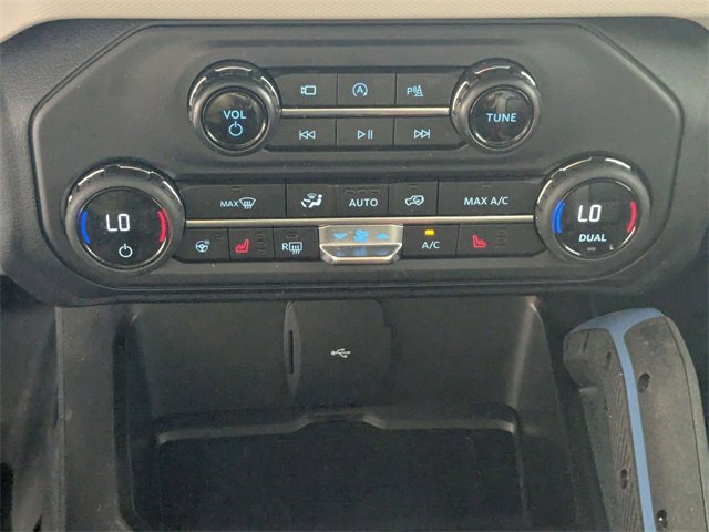 Used 2023 Ford Bronco Wildtrak image 22