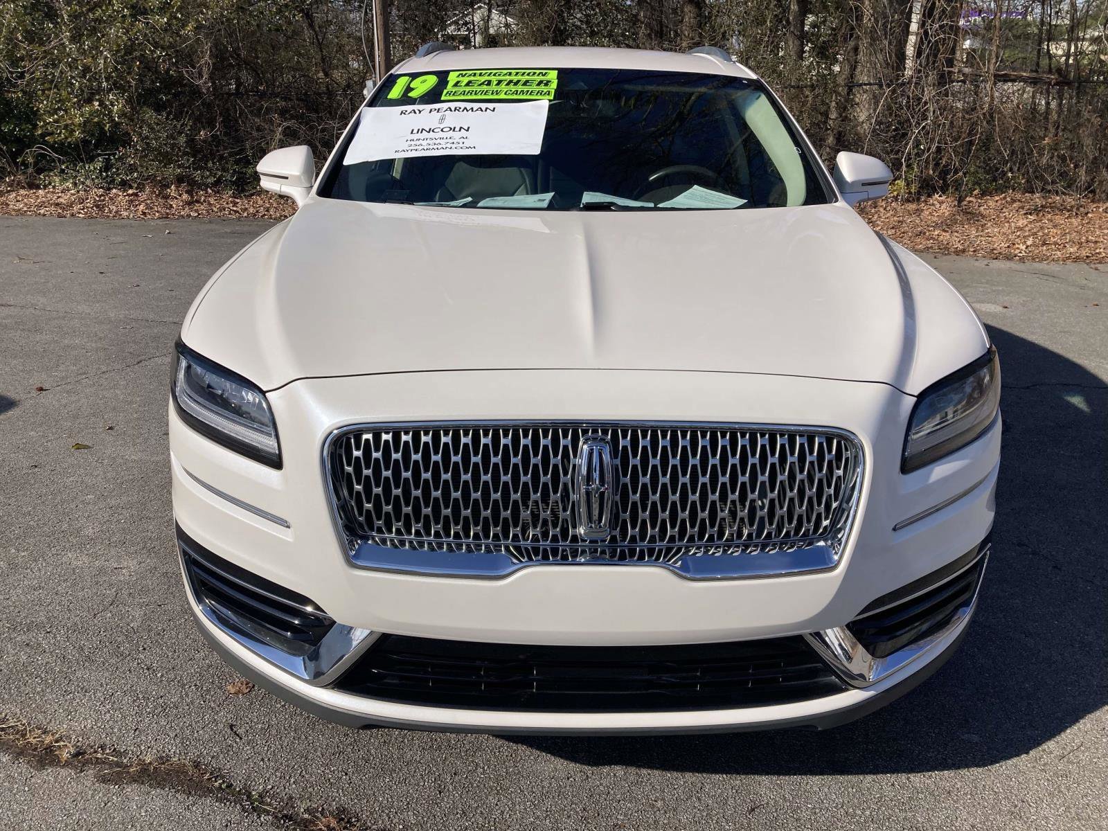 Used 2019 Lincoln Nautilus Select image 12