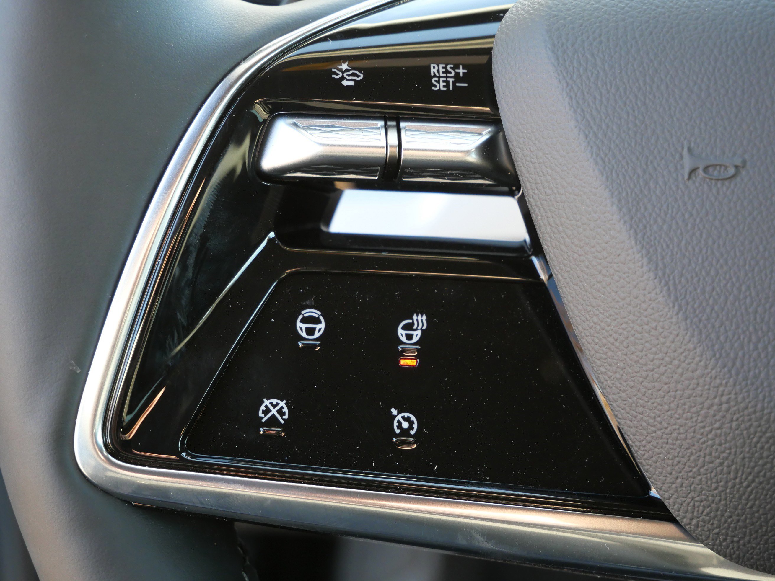 New 2026 Cadillac Optiq Sport 1 AWD/4WD image 23