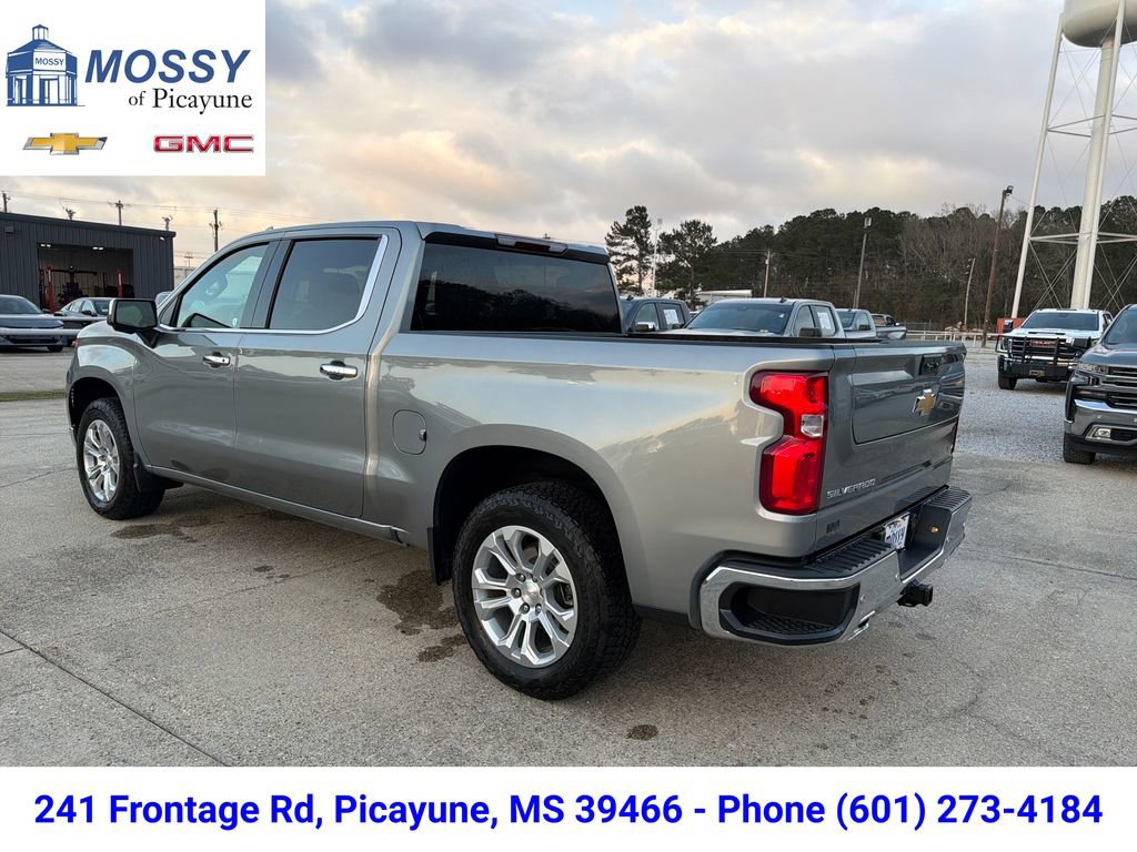 Used 2025 Chevrolet Silverado 1500 LTZ w/ Z71 Off-Road Package image 4