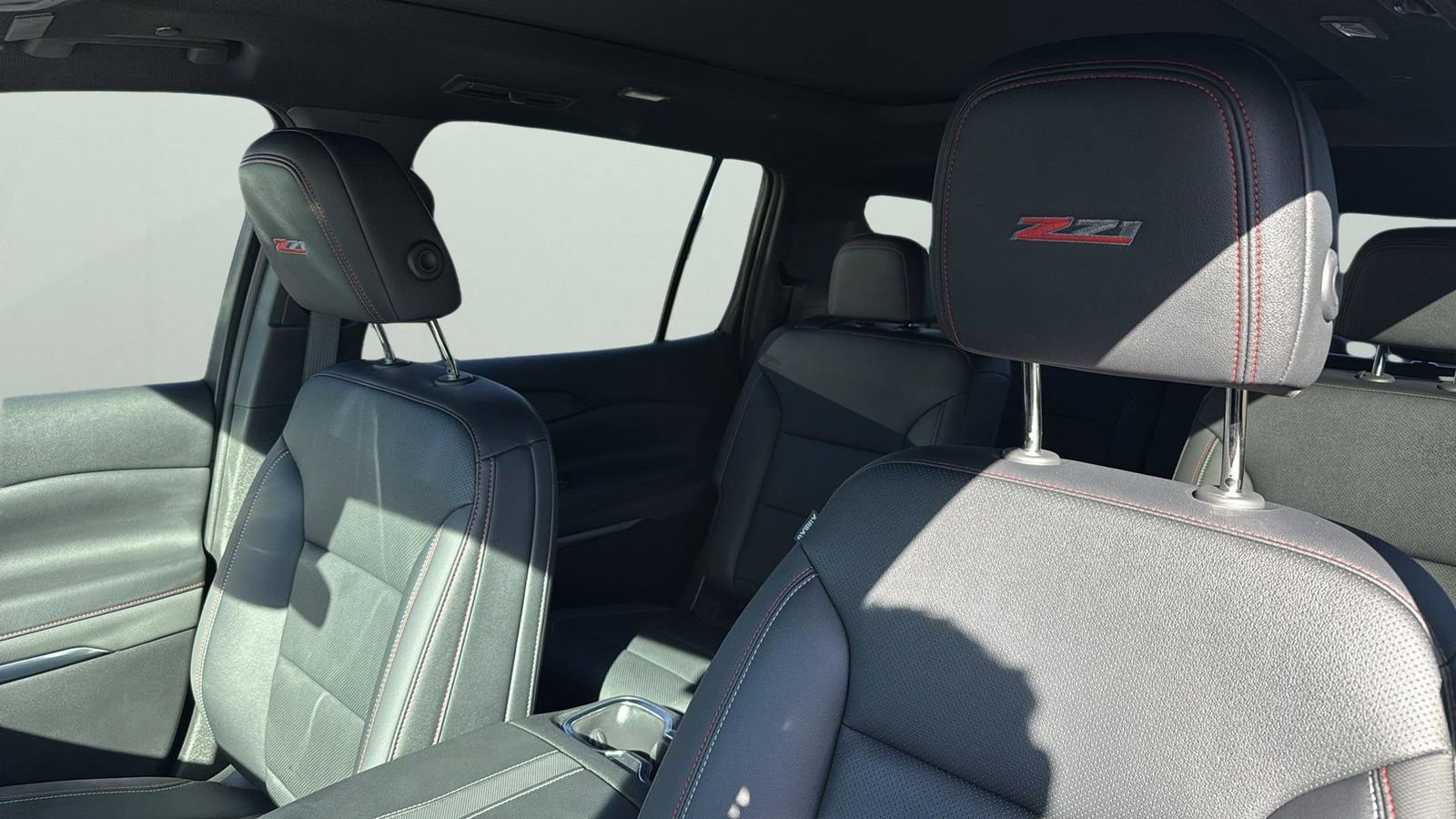 Used 2025 Chevrolet Traverse Z71 w/ Driver Confidence Package image 10