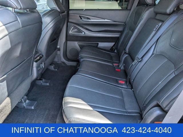 Used 2023 INFINITI QX60 Sensory w/ Cargo Package AWD/4WD image 24
