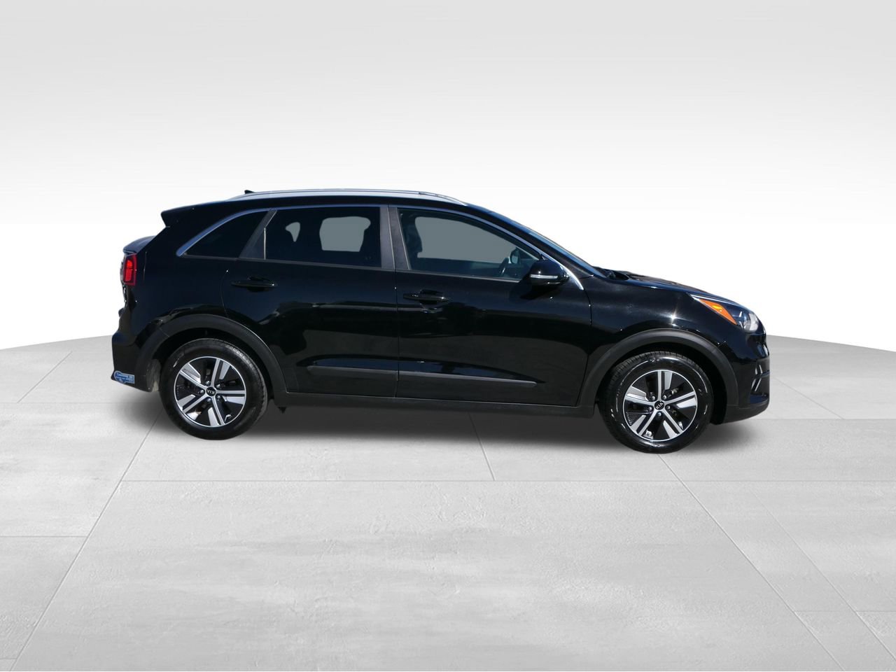 Used 2020 Kia Niro EX image 2