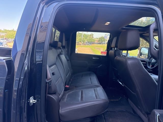 Used 2022 GMC Sierra 3500 Denali w/ Denali Black Diamond Edition AWD/4WD image 11