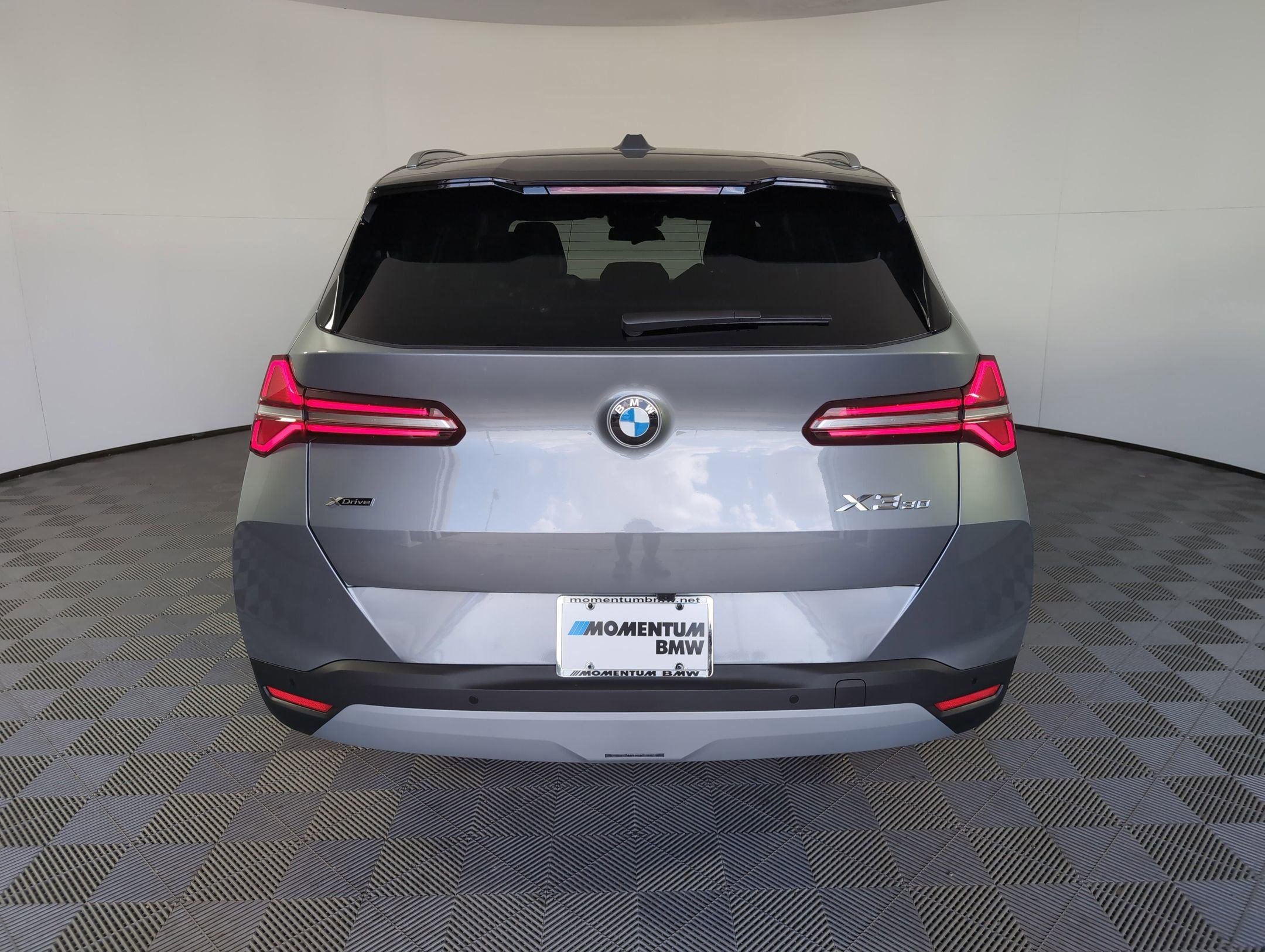 Used 2025 BMW X3 xDrive30i w/ Convenience Package image 7