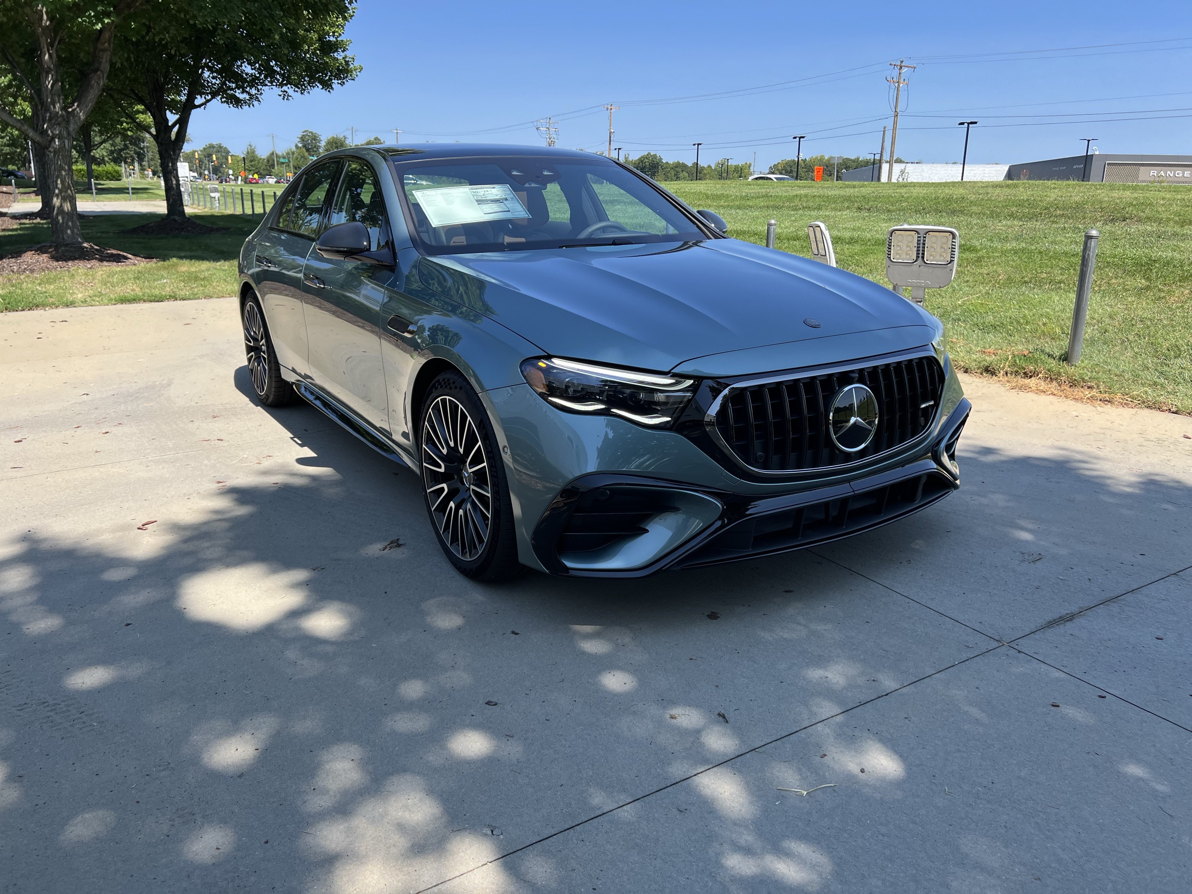 New 2027 Mercedes-Benz E 53 AMG e 4MATIC Sedan image 2