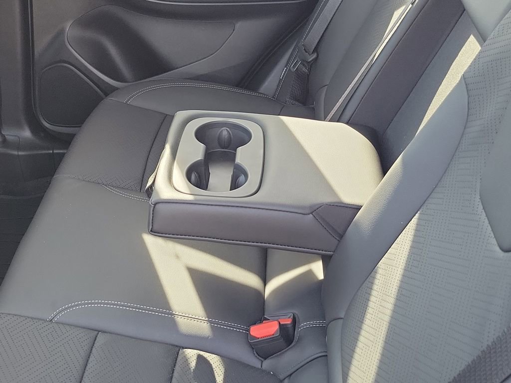 Used 2023 Buick Encore GX Essence w/ Experience Buick Package image 12