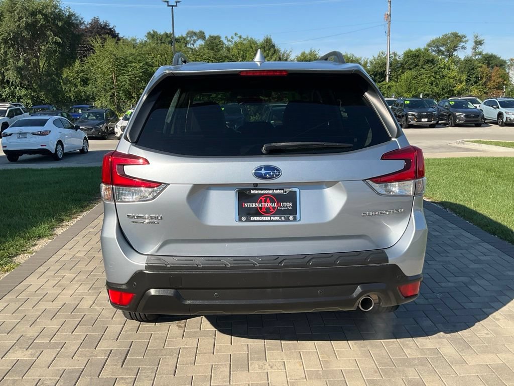 Used 2020 Subaru Forester Limited w/ Popular Package #3 AWD/4WD image 7