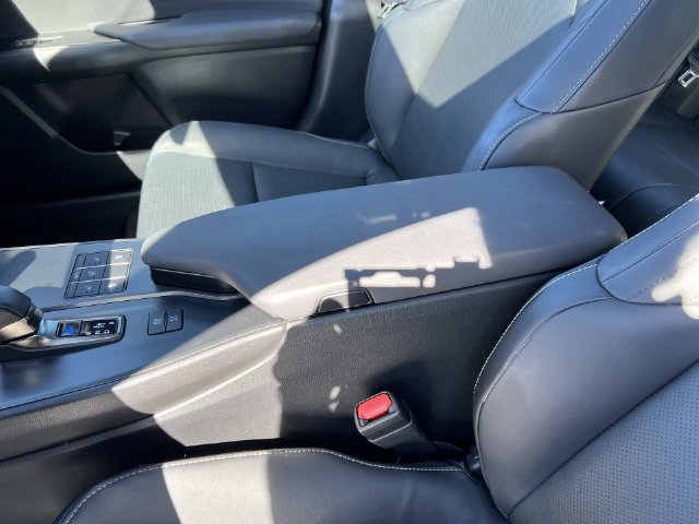 Certified 2025 Lexus UX 300h AWD w/ Accessory Package (Z1) image 19