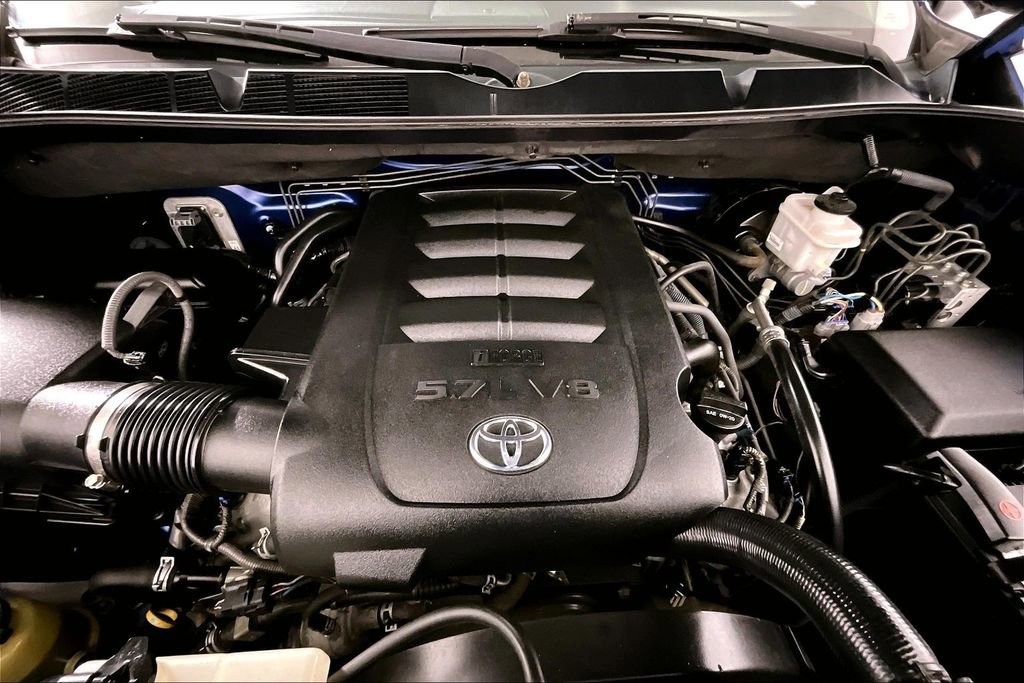 Used 2014 Toyota Tundra Limited image 9