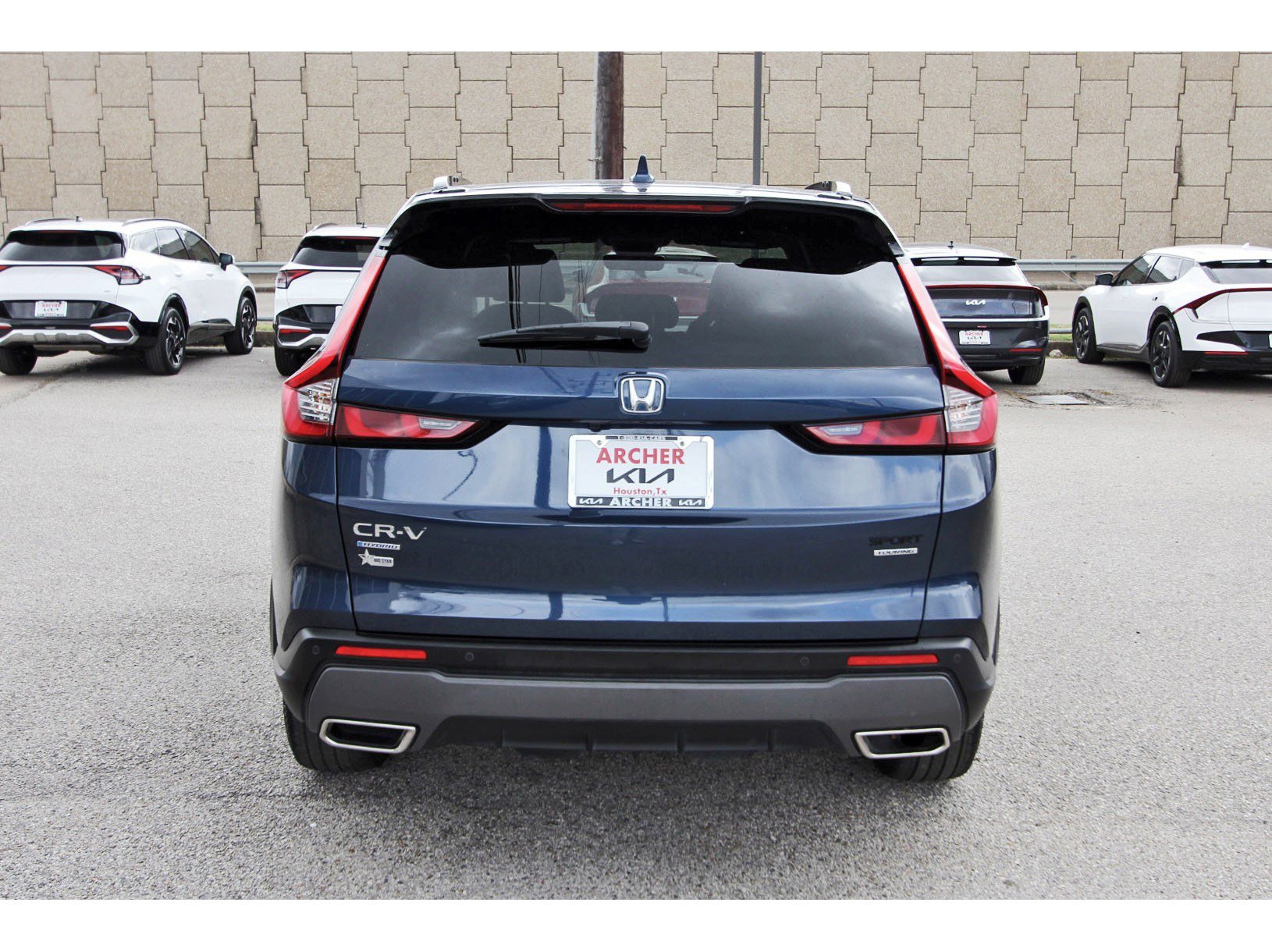 Used 2024 Honda CR-V Sport Touring image 6