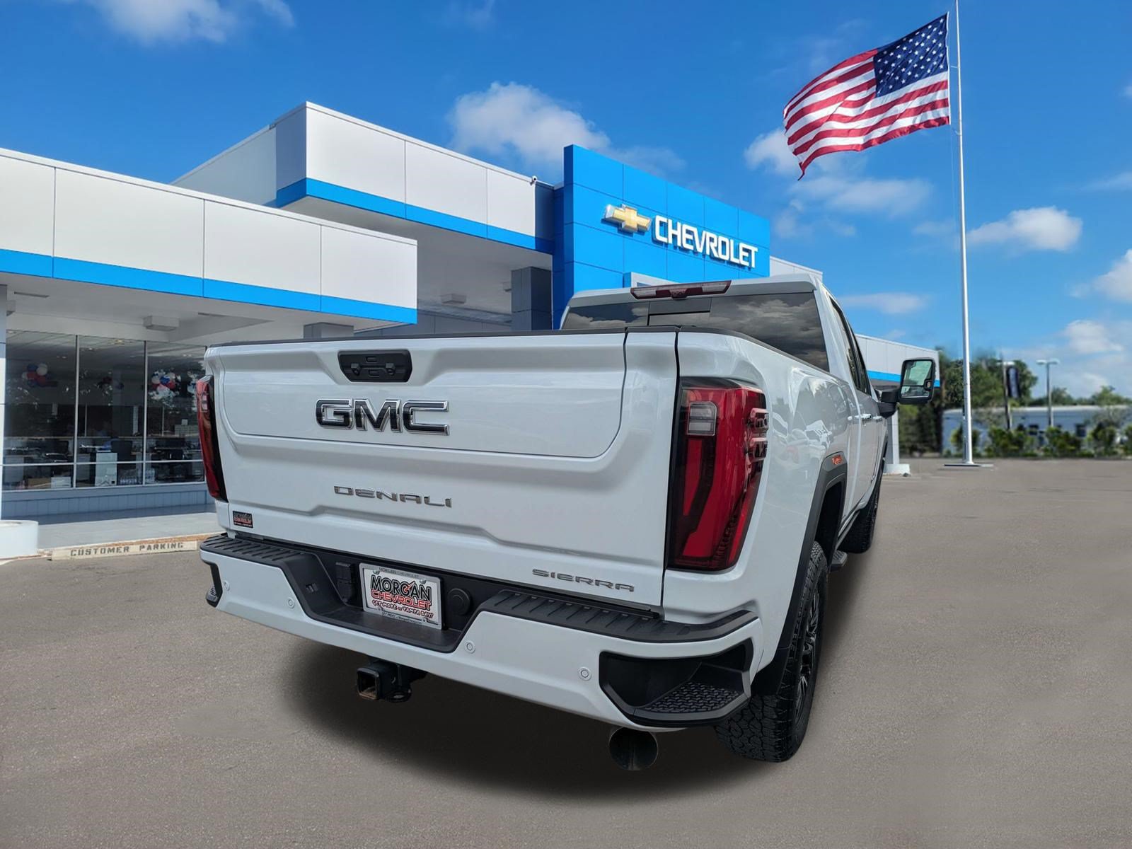 Used 2026 GMC Sierra 2500 Denali Ultimate w/ Snow Plow Prep/Camper Package AWD/4WD image 3
