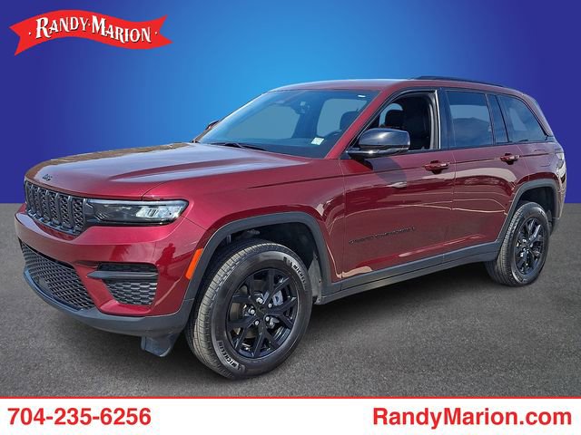 Used 2025 Jeep Grand Cherokee Altitude