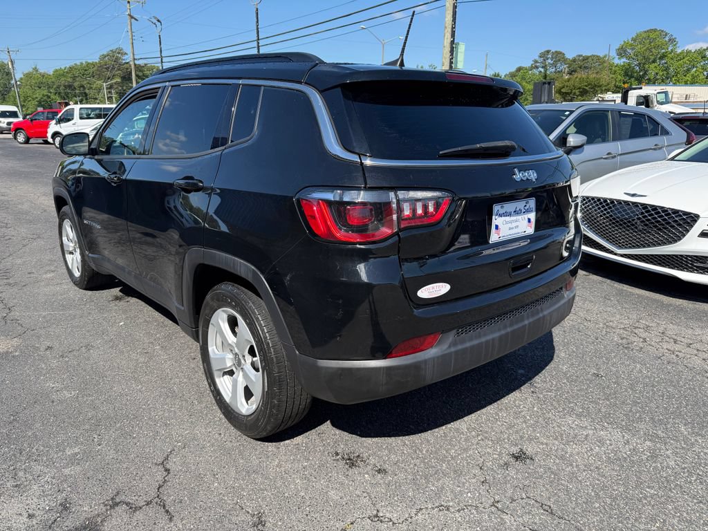 Used 2021 Jeep Compass Latitude FWD image 7