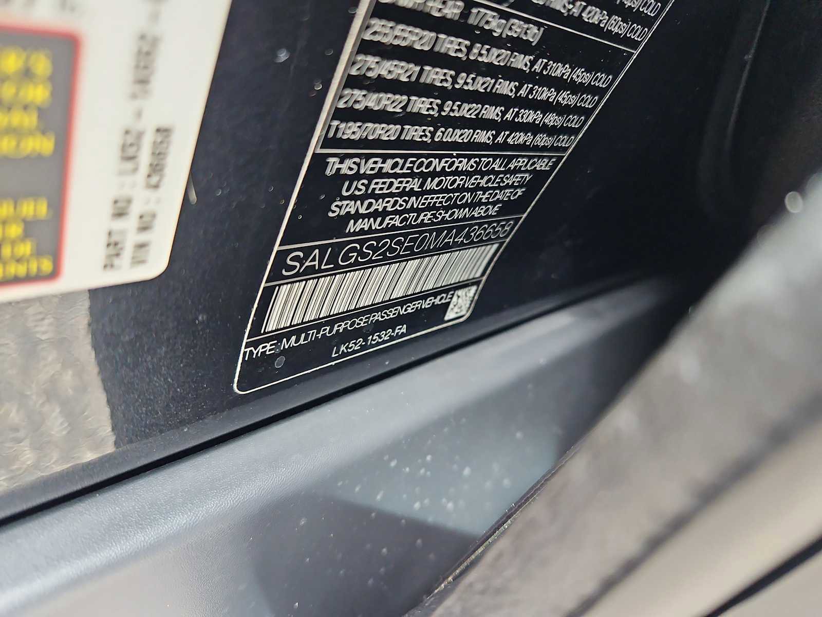 Used 2021 Land Rover Range Rover P525 Westminster Edition image 38