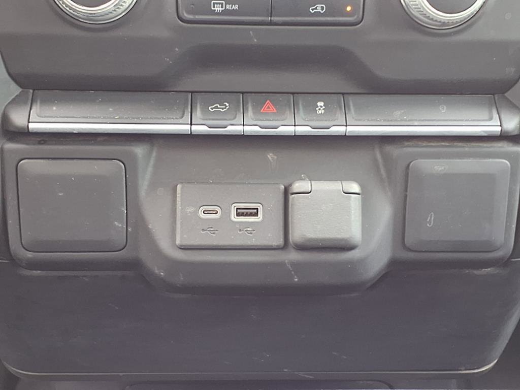 Used 2023 GMC Sierra 2500 Pro w/ Convenience Package image 17