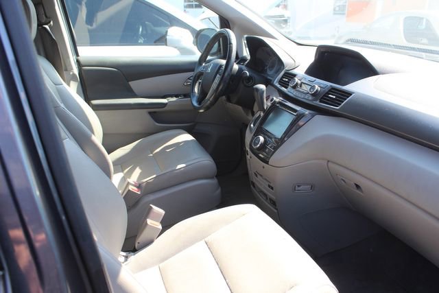 Used 2014 Honda Odyssey Touring Elite image 5