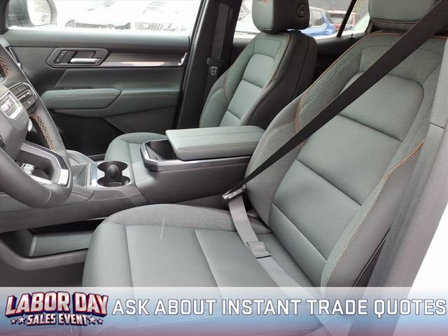 New 2026 GMC Terrain AT4 AWD/4WD image 3