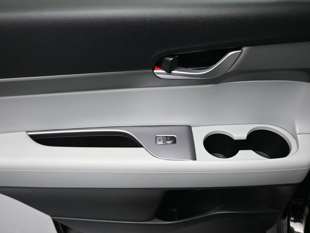 Used 2024 Hyundai Palisade SEL FWD image 34