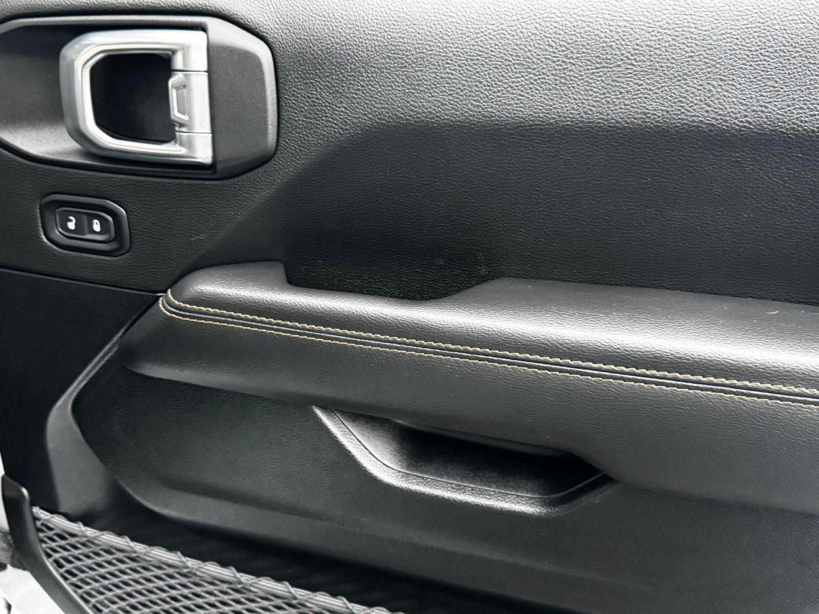 Used 2022 Jeep Gladiator High Altitude image 11