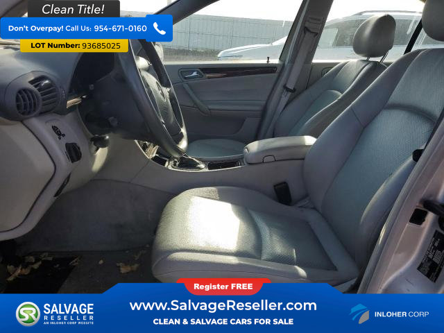 Used 2004 Mercedes-Benz C 240 Sedan image 9