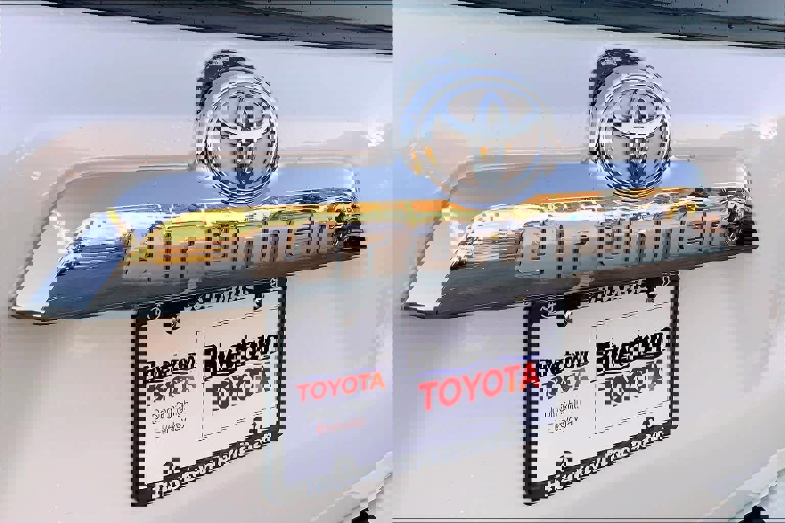 Used 2023 Toyota 4Runner Limited image 30