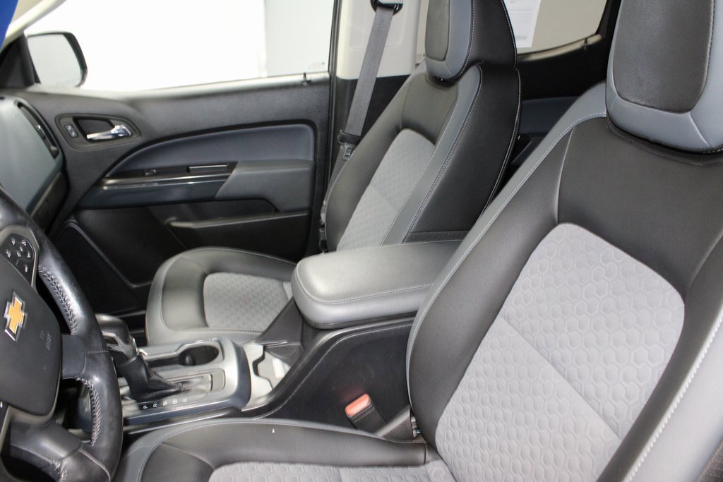 Used 2022 Chevrolet Colorado Z71 w/ Safety Package image 25