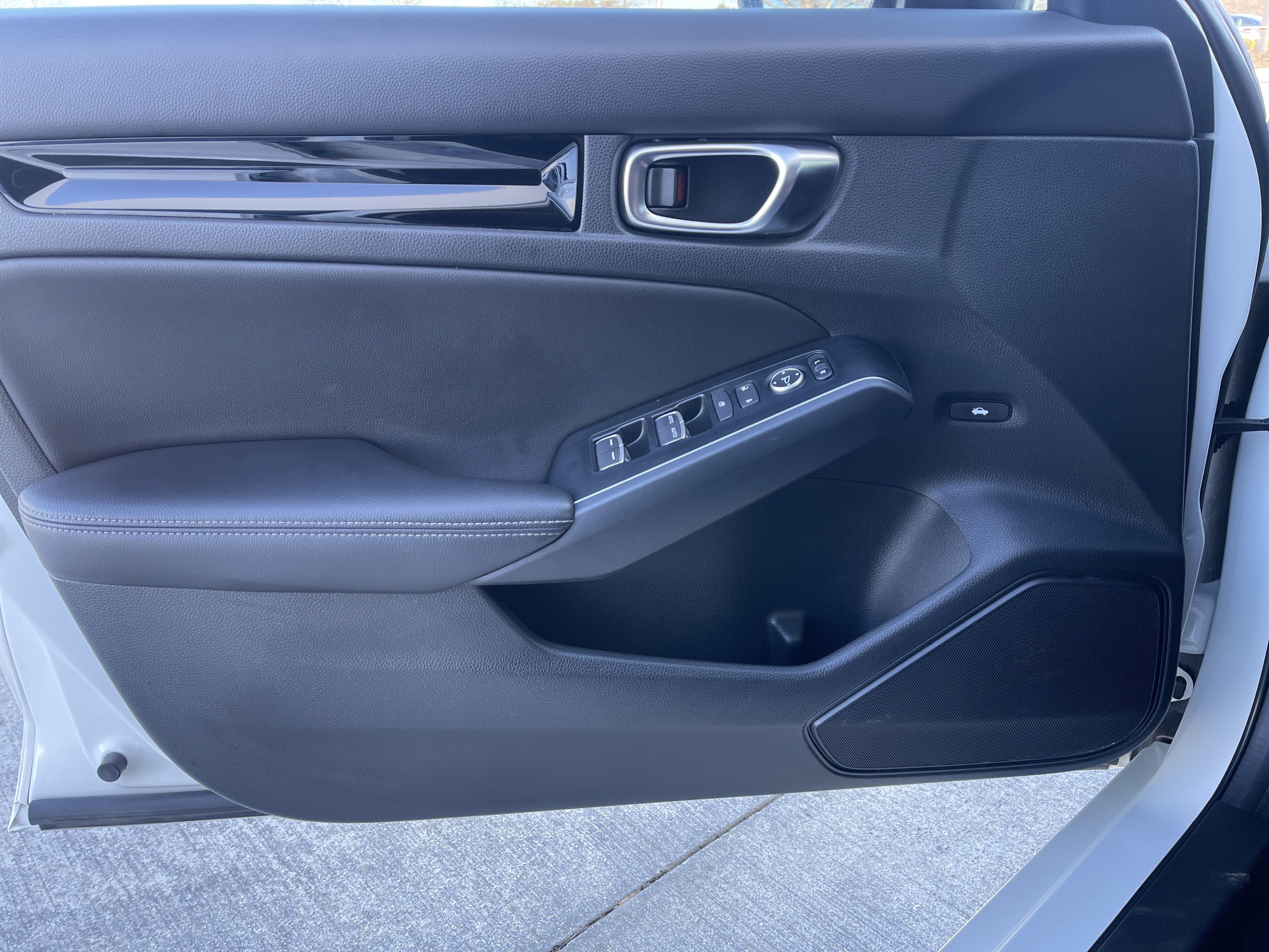 Certified 2024 Honda Civic Touring image 22