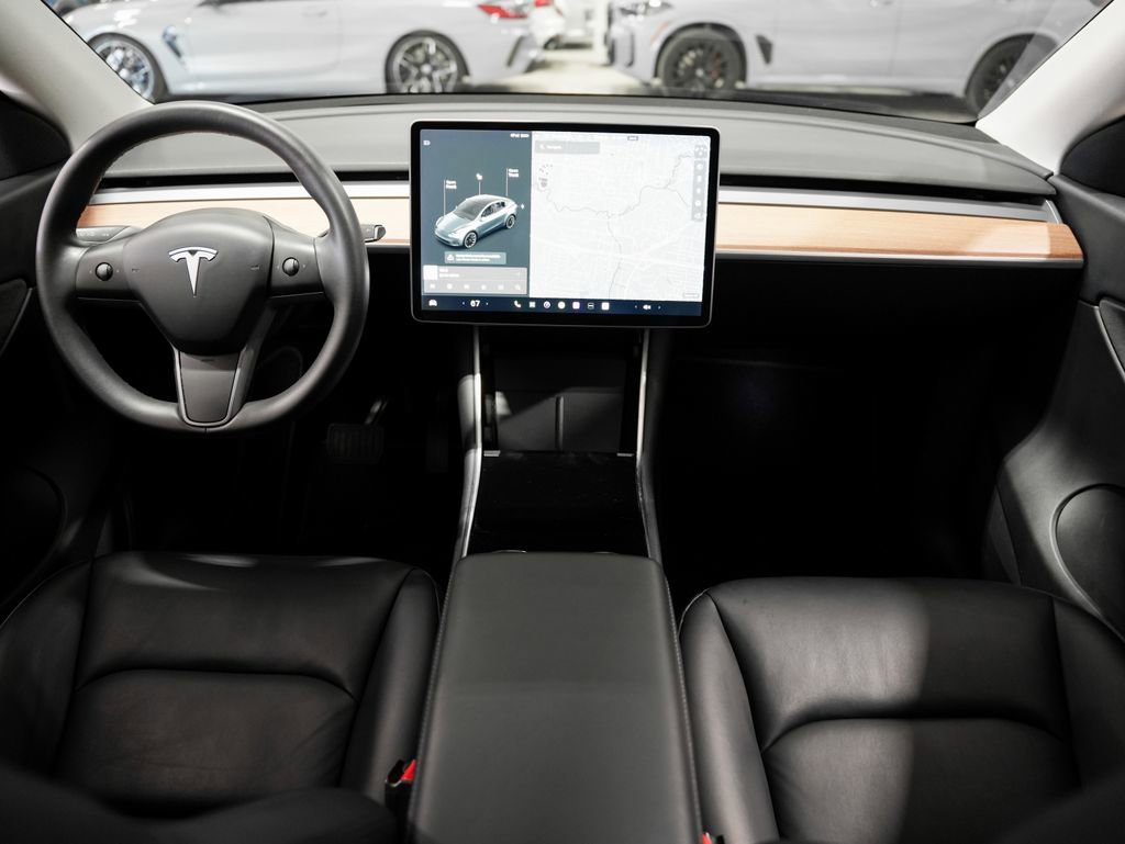 Used 2020 Tesla Model Y Long Range image 13