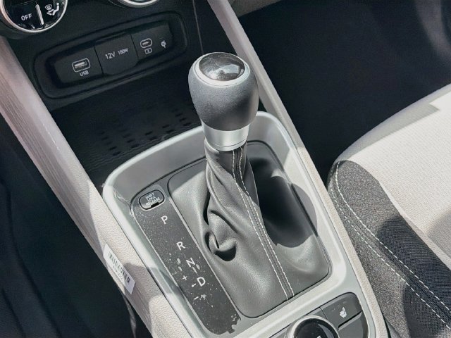New 2026 Hyundai Venue SEL FWD image 16
