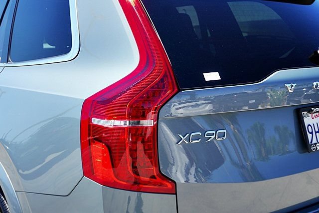 Used 2023 Volvo XC90 T8 Ultimate w/ Protection Package Premier AWD/4WD image 7