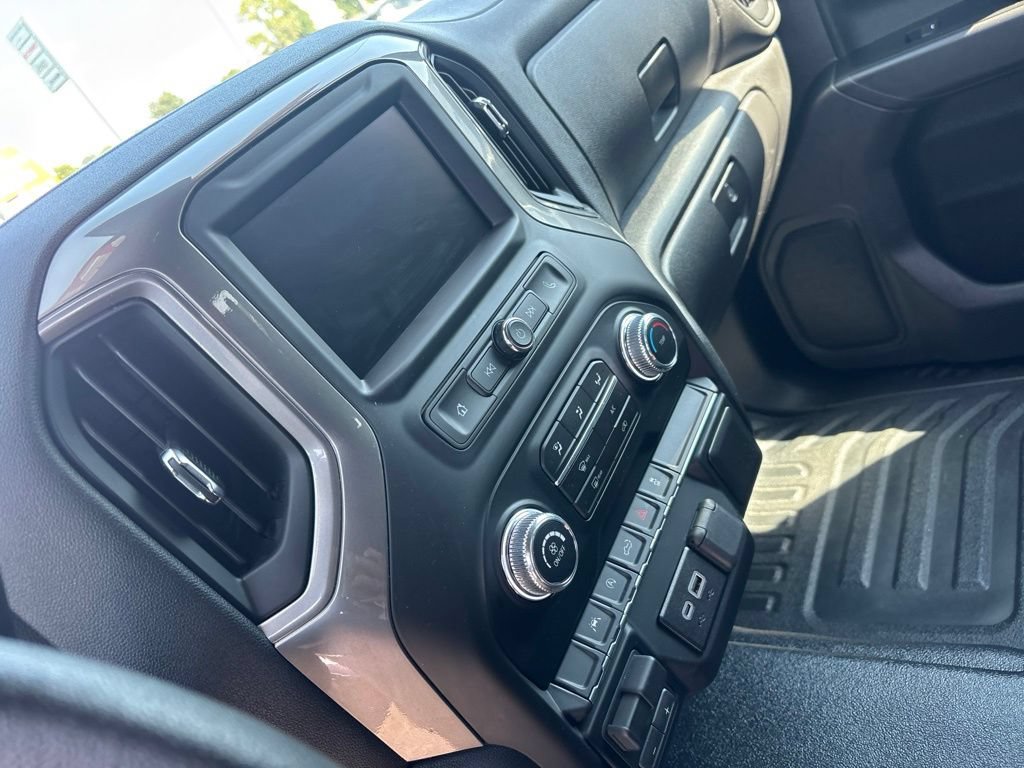 Used 2026 GMC Sierra 1500 Pro w/ Pro Value Package AWD/4WD image 13