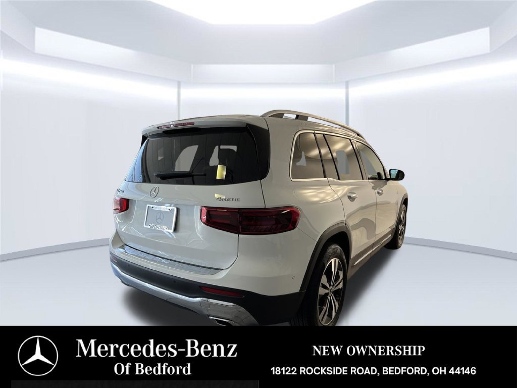 Used 2026 Mercedes-Benz GLB 250 4MATIC image 5