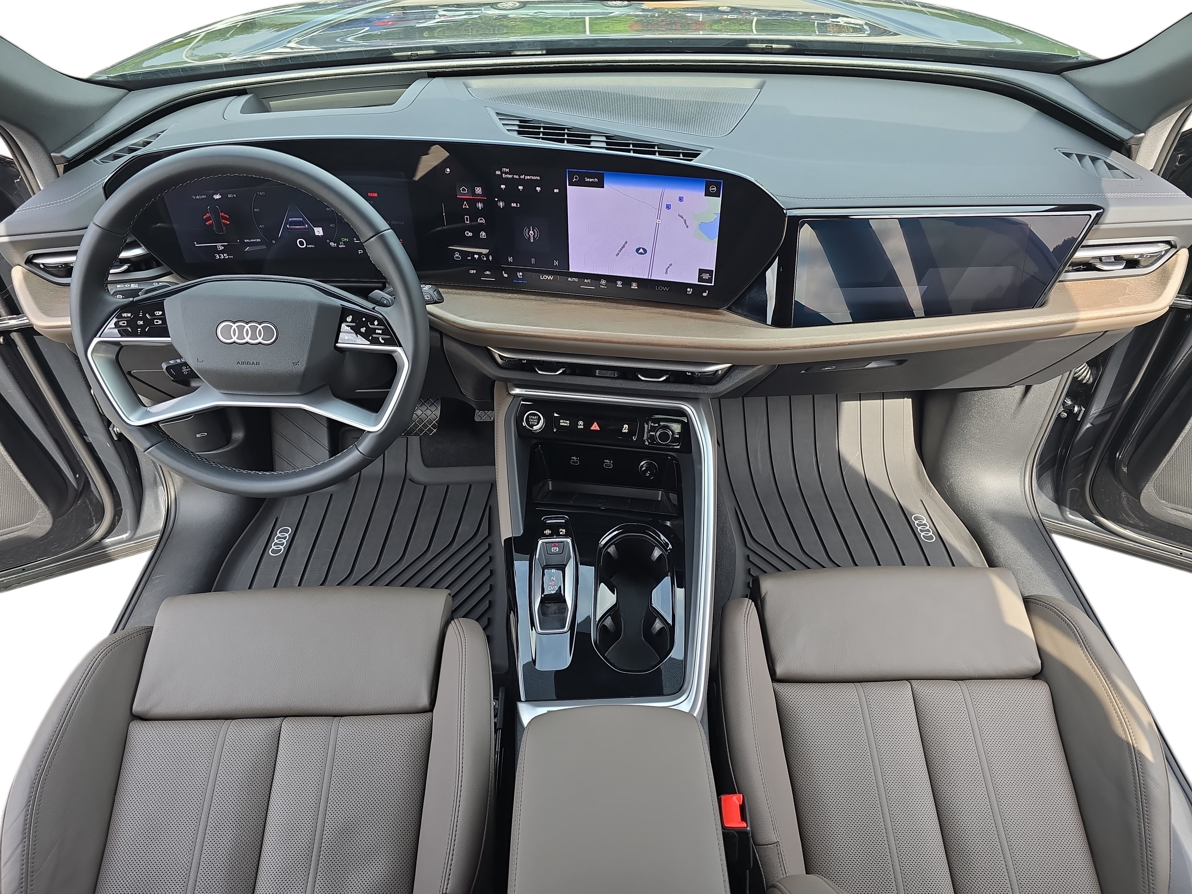Certified 2025 Audi Q5 Prestige AWD/4WD image 9