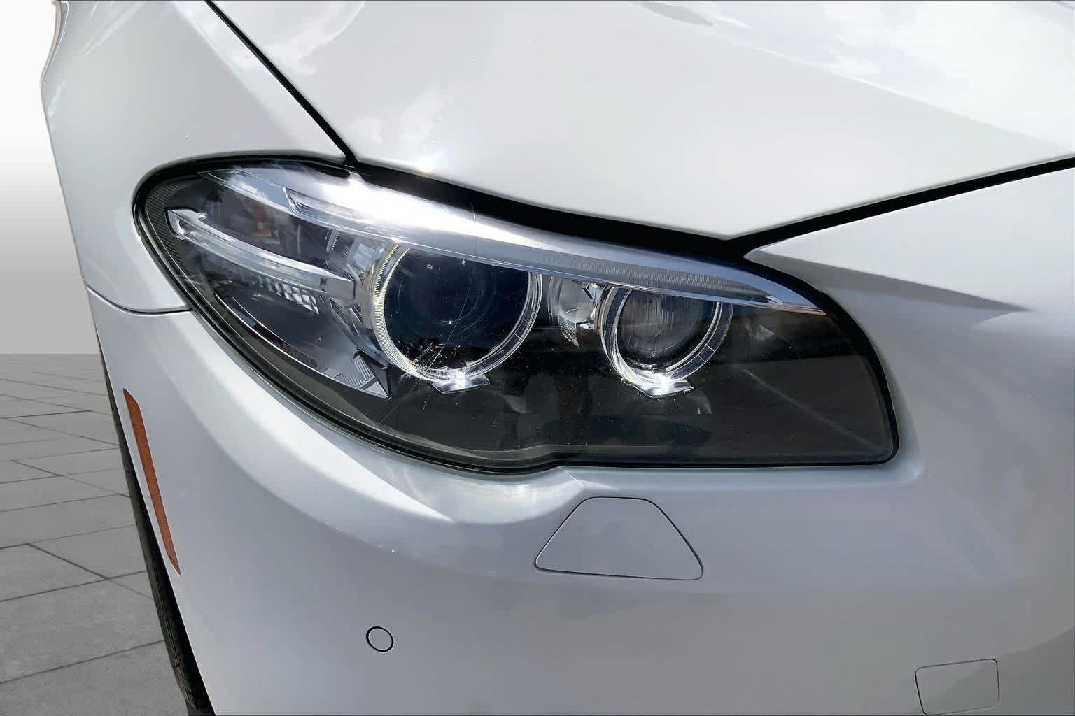 Used 2014 BMW 535i xDrive Sedan AWD/4WD image 28