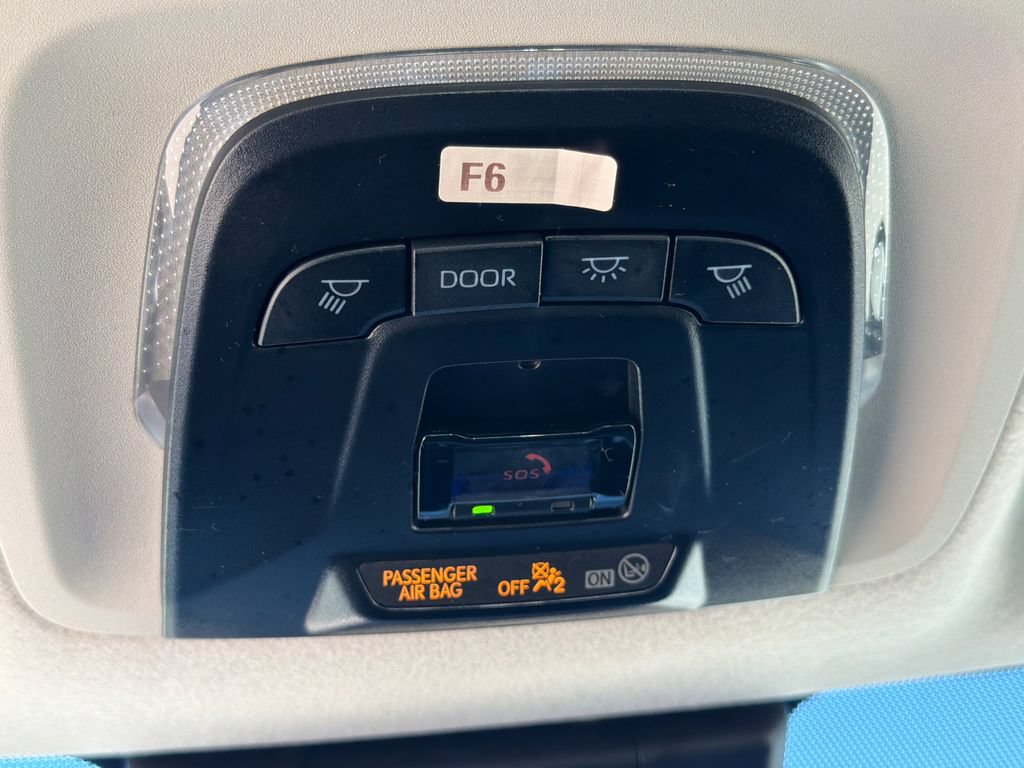 Used 2026 Toyota Corolla LE FWD image 31