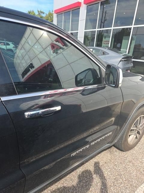 Used 2020 Jeep Grand Cherokee Limited RWD image 8