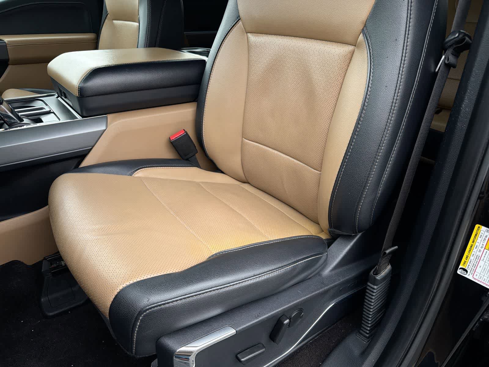Used 2022 Ford F150 Lariat image 17