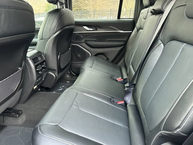 New 2026 Jeep Grand Cherokee Limited AWD/4WD image 22