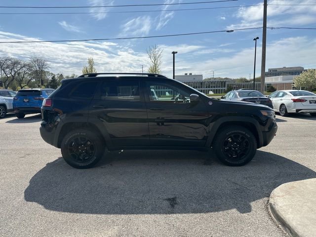 Used 2021 Jeep Cherokee Trailhawk w/ Trailer Tow Group AWD/4WD image 3