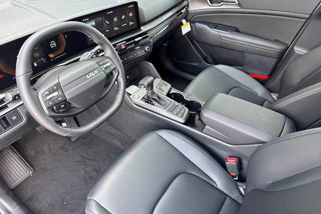 New 2026 Kia Sportage EX FWD image 11