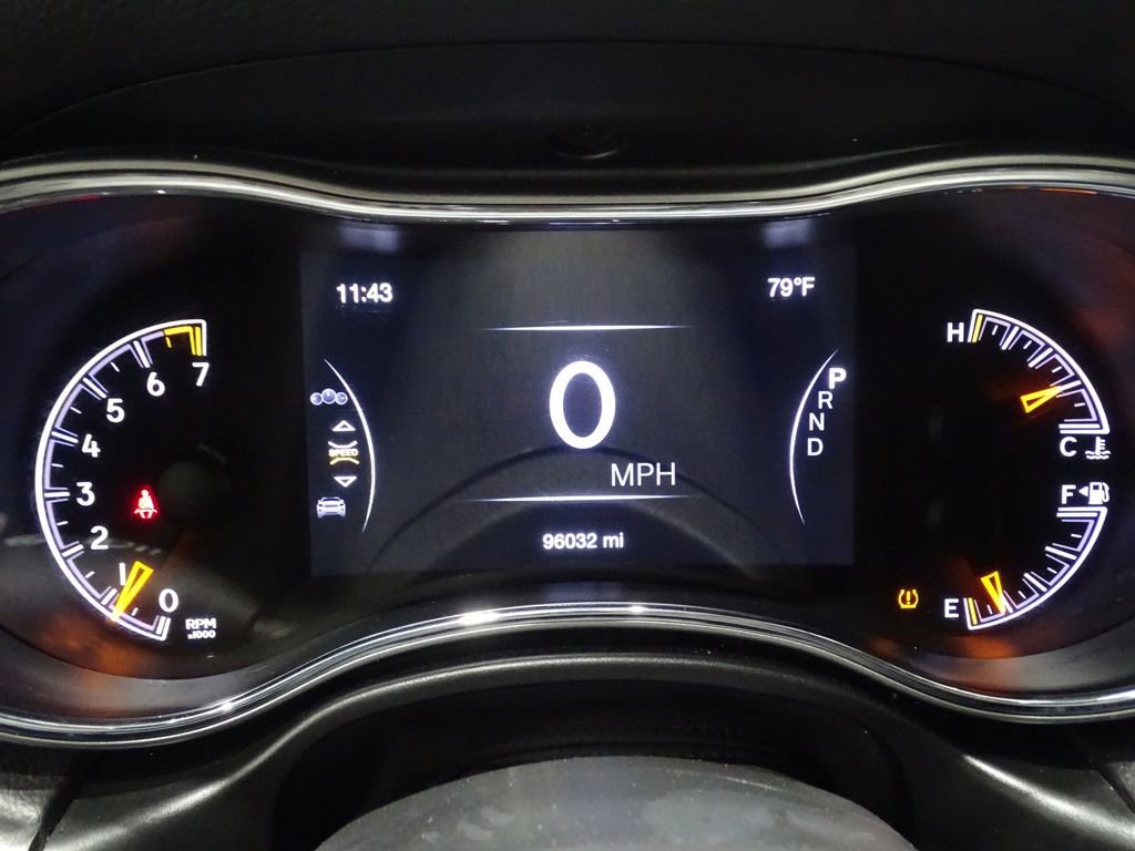 Used 2019 Jeep Grand Cherokee Limited image 29