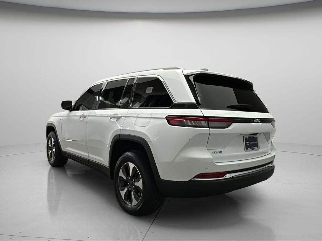 Used 2022 Jeep Grand Cherokee Limited 4xe AWD/4WD image 6