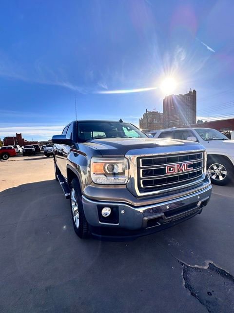 Used 2015 GMC Sierra 1500 SLT w/ SLT Crew Cab Value Package AWD/4WD image 3